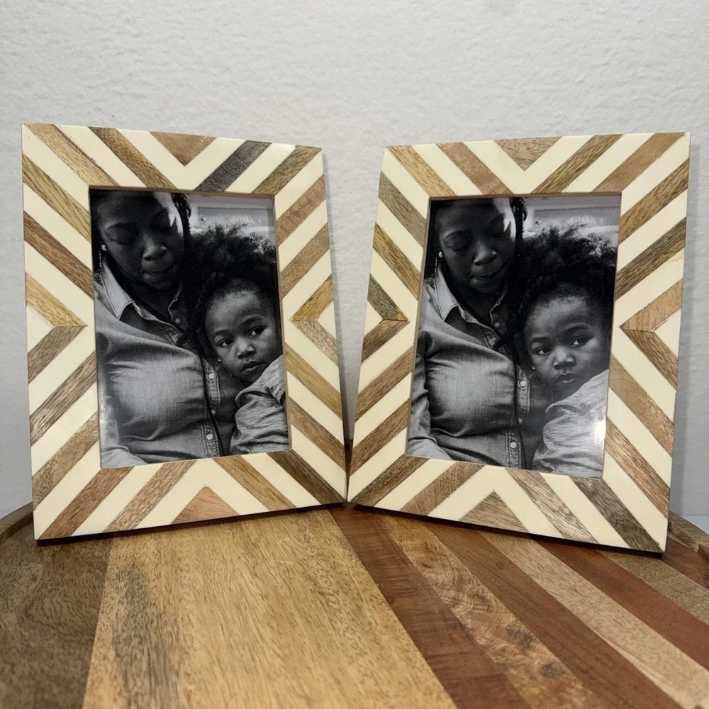 (2) Threshold Chevron Wood & Resin Look Photo Frame 5x7 - Modern Decor NEW READ